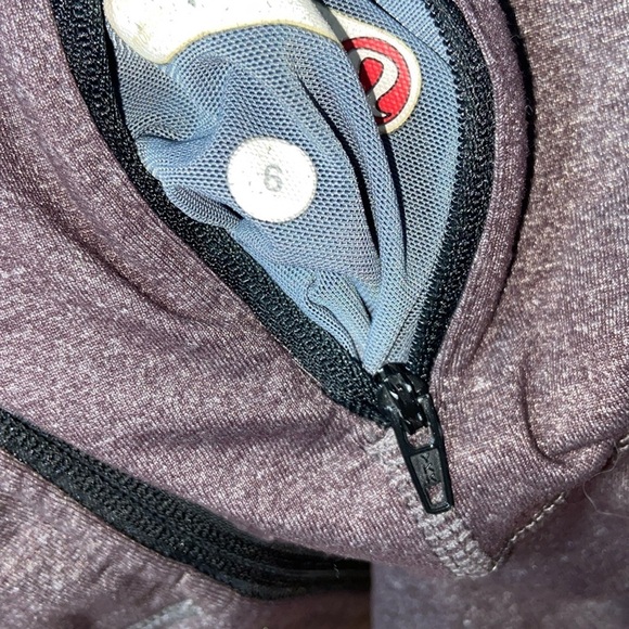 Women’s LULULEMON ATHLETICA heather plum and gray In stride Jacket size 6 - Picture 10 of 16